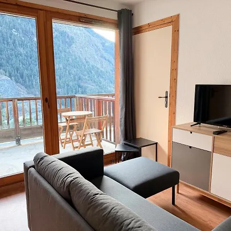 3-bedroom 4 People Pool Hammam Sauna Jacuzzi *