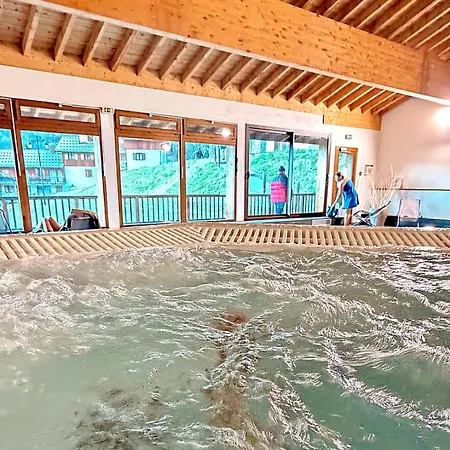 3-bedroom 4 People Pool Hammam Sauna Jacuzzi